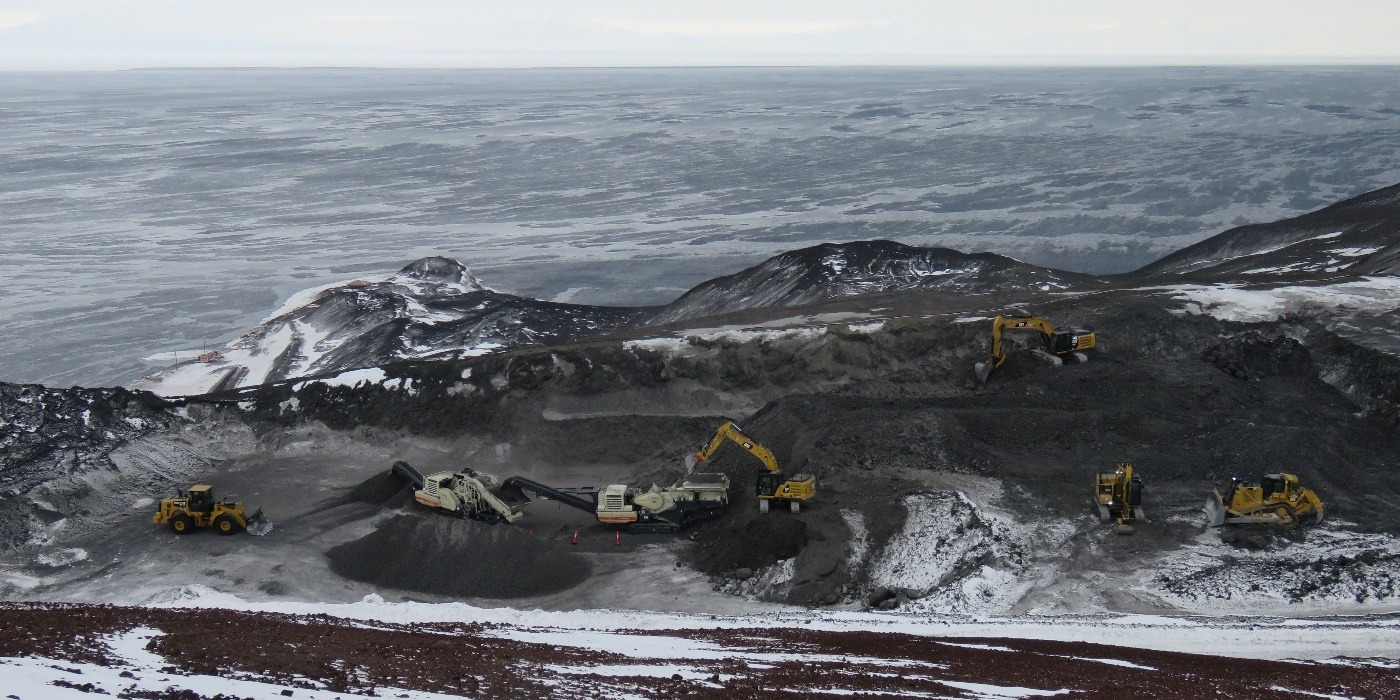 Quarry & ross sea, Quarrying in Antartica